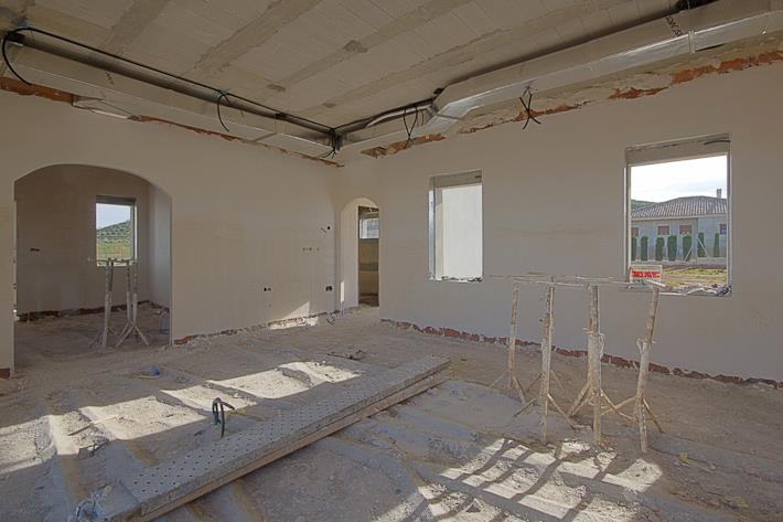 425501_566891369994552_1254183554_n