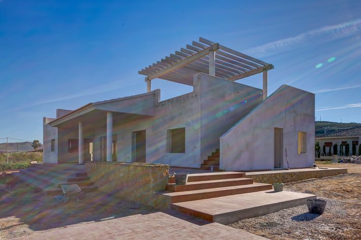 402801_603579299659092_1356121625_n