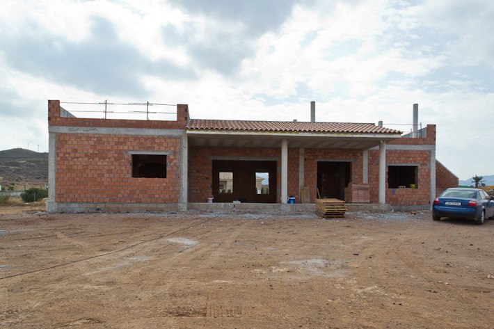 408247_523745980975758_1206809509_n