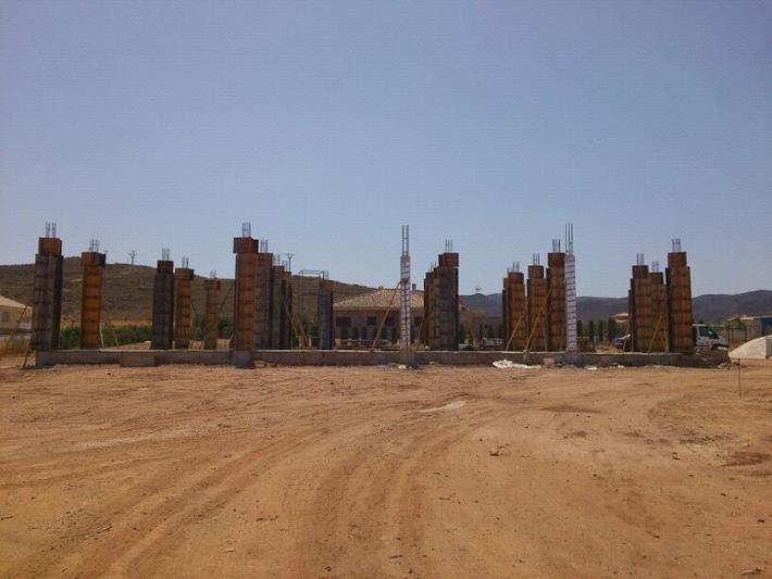 523867_493687300648293_747346948_n