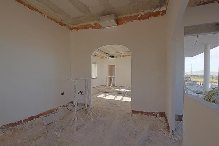 521378_566891333327889_326884782_n