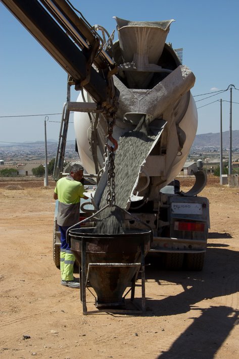 283690_495893620427661_726814482_n